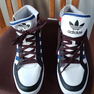 Mens adidas size 11